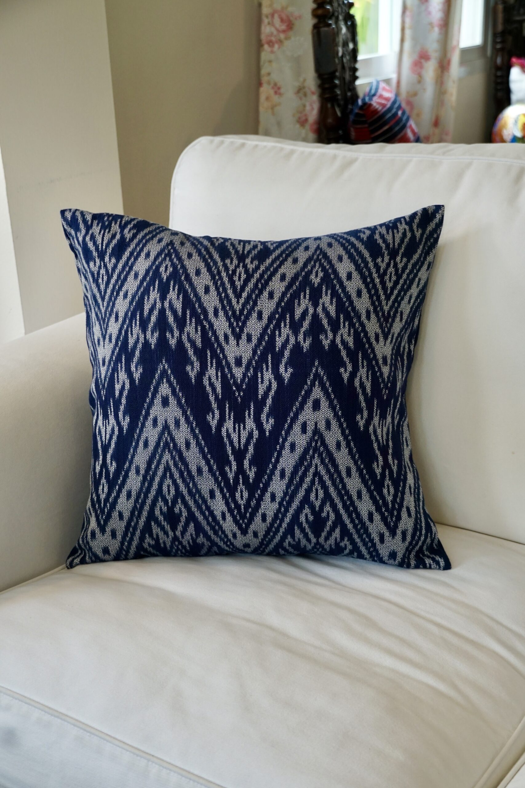 Sakol Traditional design Indigo Hand-dyed Handwoven Cushion Cover